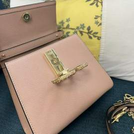 Picture of Valentino Handbags _SKUfw182484592fw